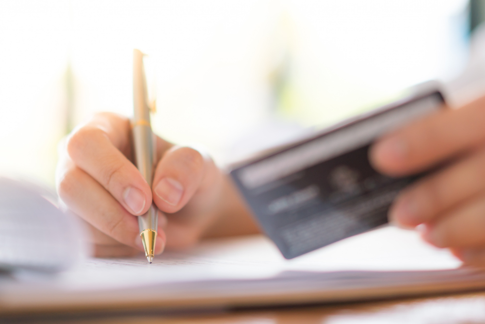 declaración de la renta para autónomos regularización de cuotas