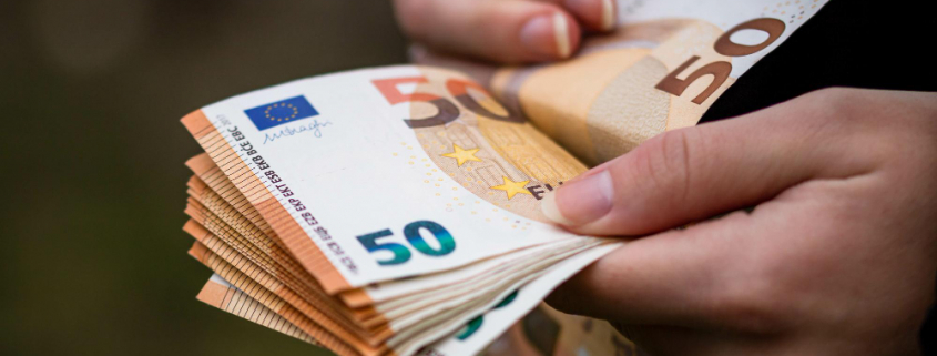 asesoría laboral para empresas en Sevilla | Transparencia salarial